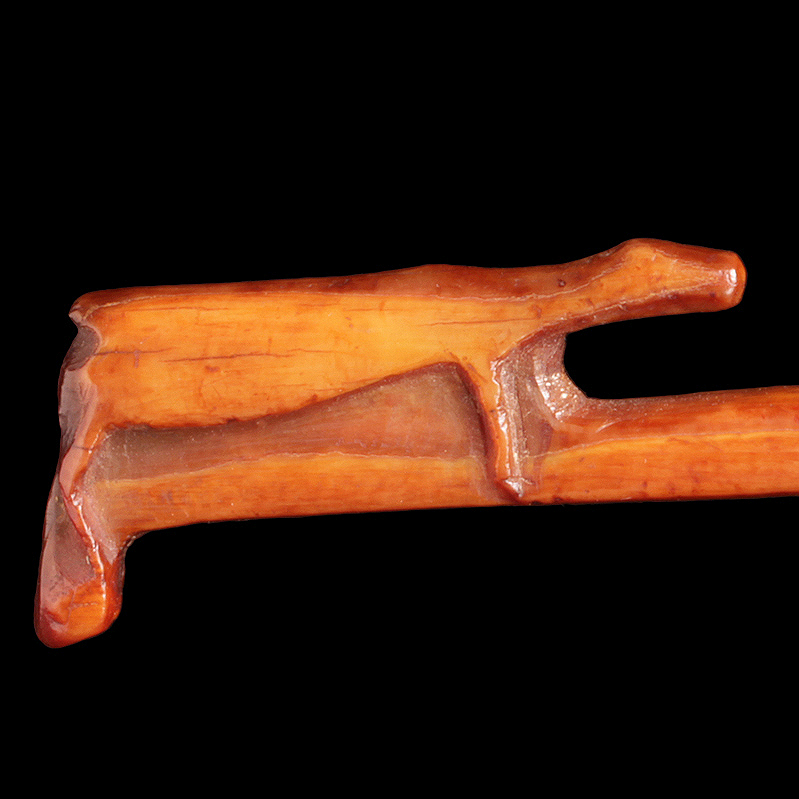 Thule Handle Depicting Two Caribou